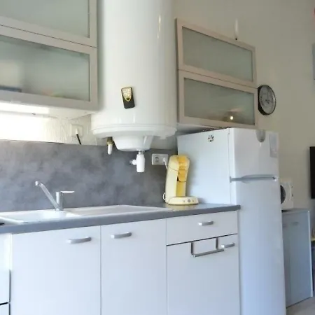 Hameau Des Pins 8 Apartment